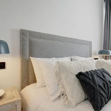 Luxurious At Hills With Stunning Views Estepona