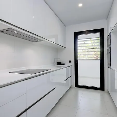 Luxurious At Hills With Stunning Views Appartement