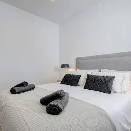 Luxurious At Hills With Stunning Views Estepona